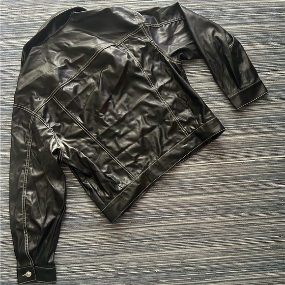 🆕 Divided H&M Size S Women’s Black Vegan Leather Jacket - Picture 4 of 7